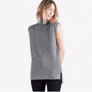 Everlane Chunky Wool Sleeveless Turtleneck In Gray